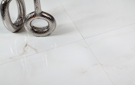 Плитка Antisky White 60x60 Polished (4 шт.в уп)